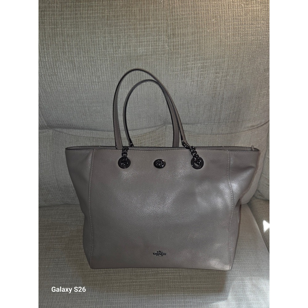 88. Coach Edie 31 Shoulder Bag Taupe Pebble Leather Gunmetal Hardware 57125